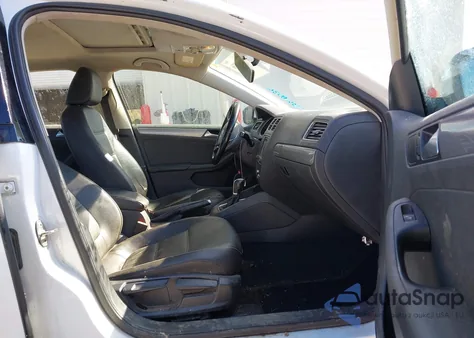 2018 Volkswagen Jetta 1.4T Se/1.4T Wolfsburg Edition from USA, damaged, VIN 3VWDB7AJ9JM260792